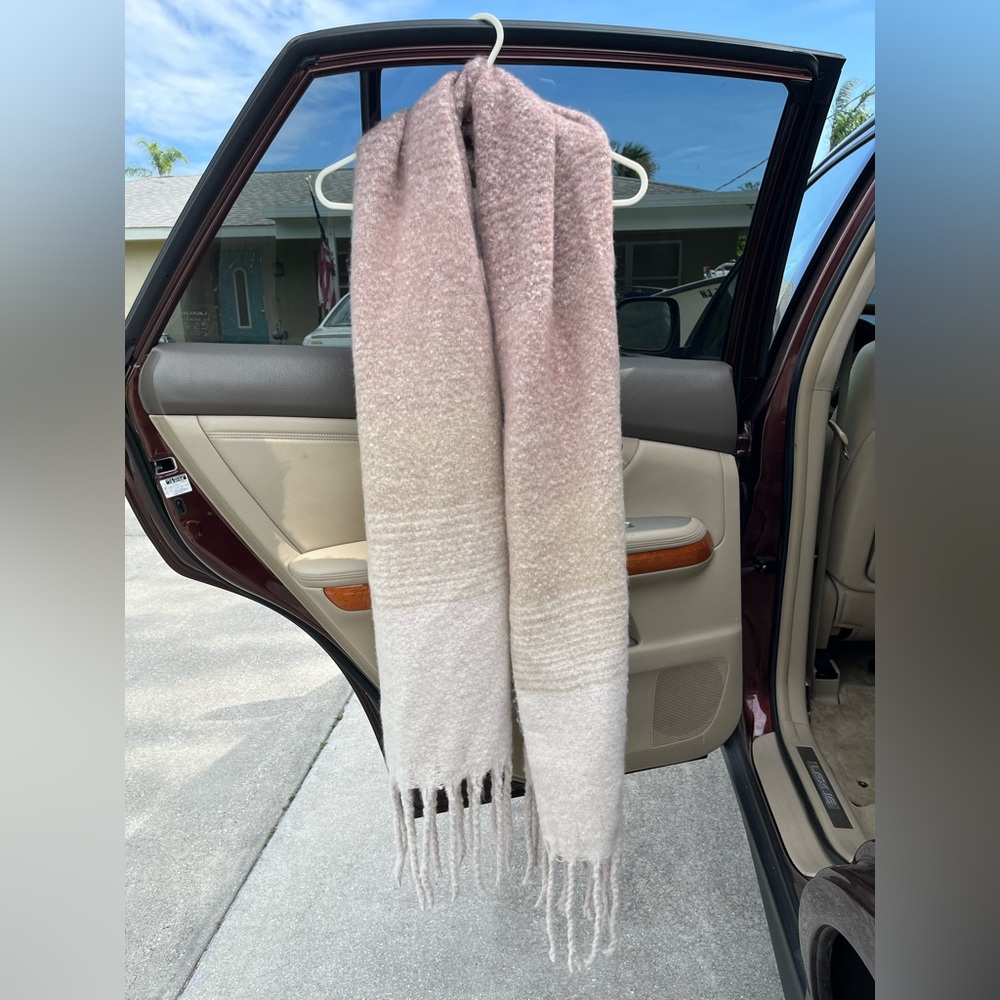 MER-SEA Co ombré scarf